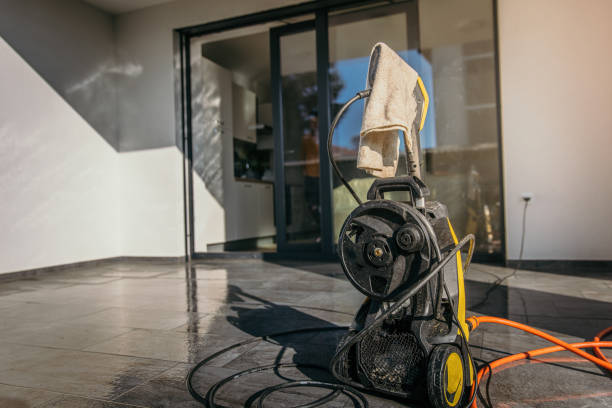 Best Oil Spill Cleanup  in West Simsbury, CT